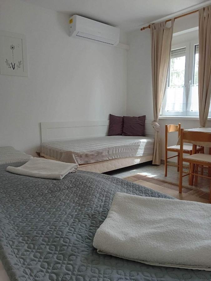 Szentesi Panzio Bed & Breakfast Fertőrákos Dış mekan fotoğraf